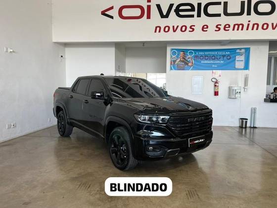 RAM RAMPAGE 2.0 HURRICANE 4 TURBO GASOLINA R/T 4X4 AUTOMÁTICO